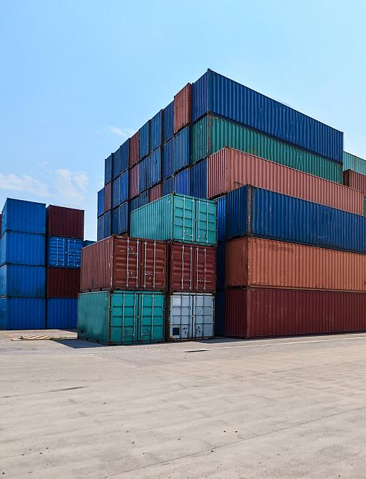 industrial port container yard.jpg?1240428288&focus=28.34 47